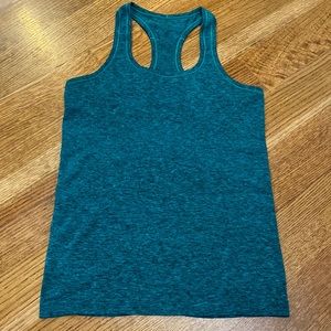 NWOT lululemon heathered green swiftly tank racerback size 8